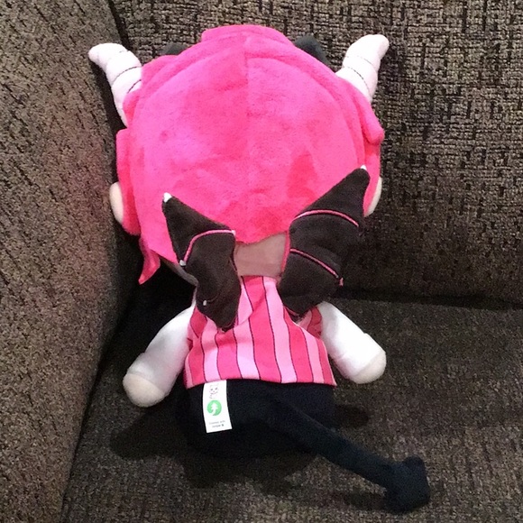 RARE. ZACH PLUSHIE - Picture 3 of 9